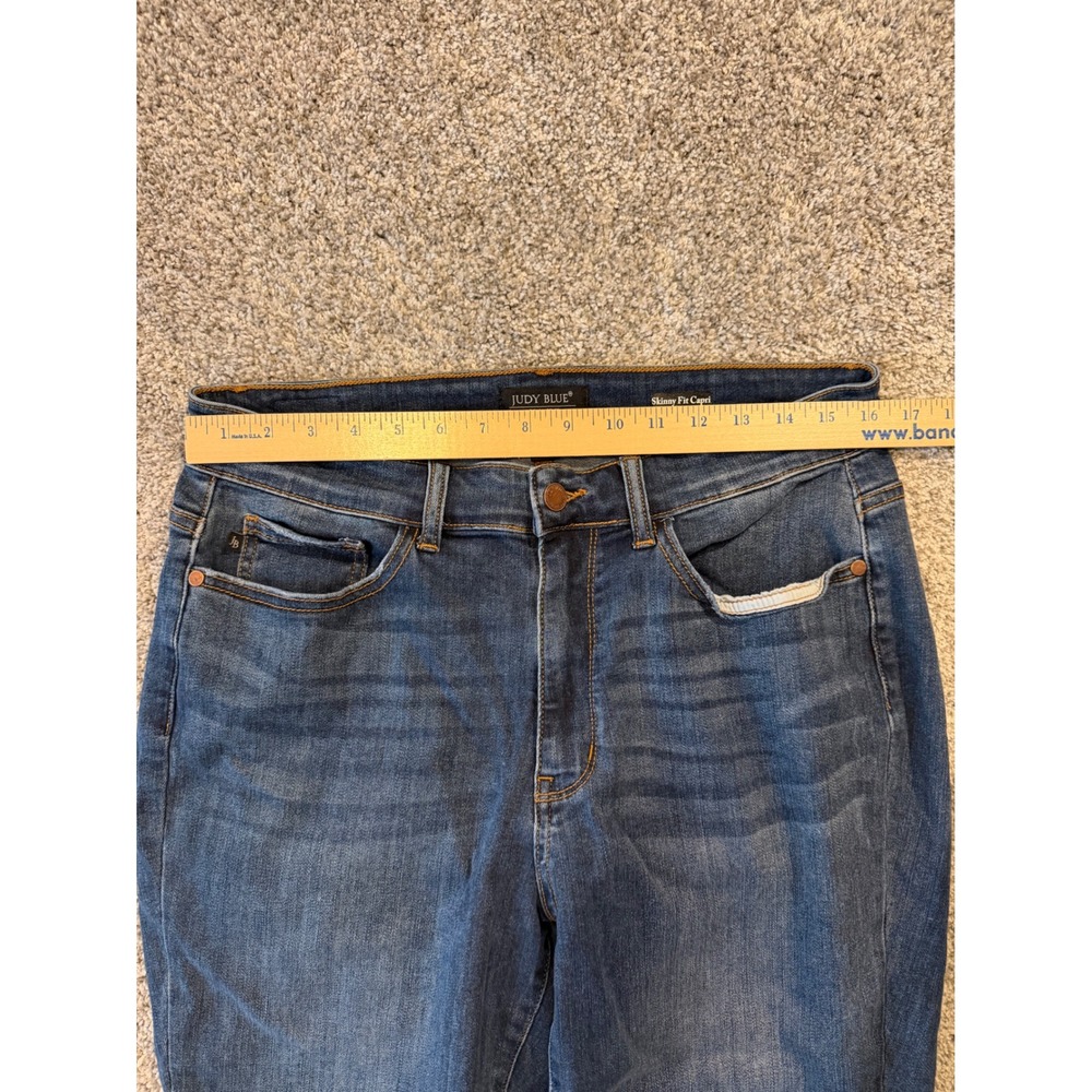 Judy Blue Capri Jeans Womens 14W Blue Skinny Fit Raw Hem JB82247DK-PL Stretch - Picture 5 of 10